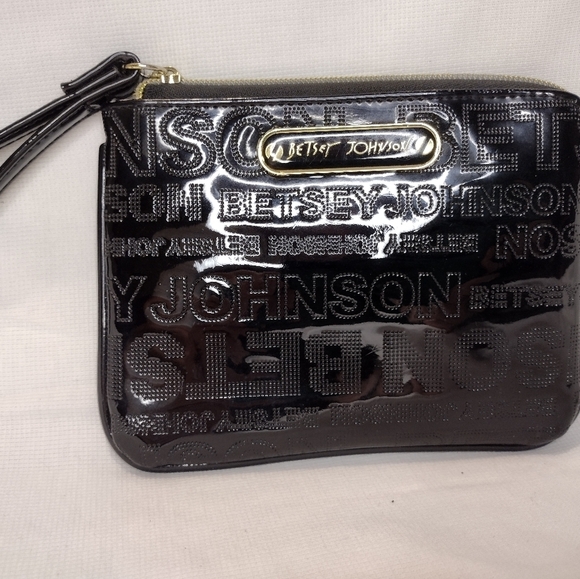 Betsey Johnson Black Etched Wristlet - Picture 4 of 7